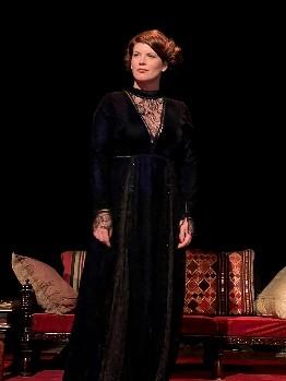 Maud Andrieux sur scène à Chennai