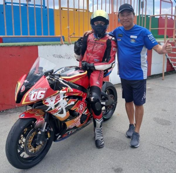 Maxence et Nagakawa-San, l’investisseur à la base du projet Katakamuna.