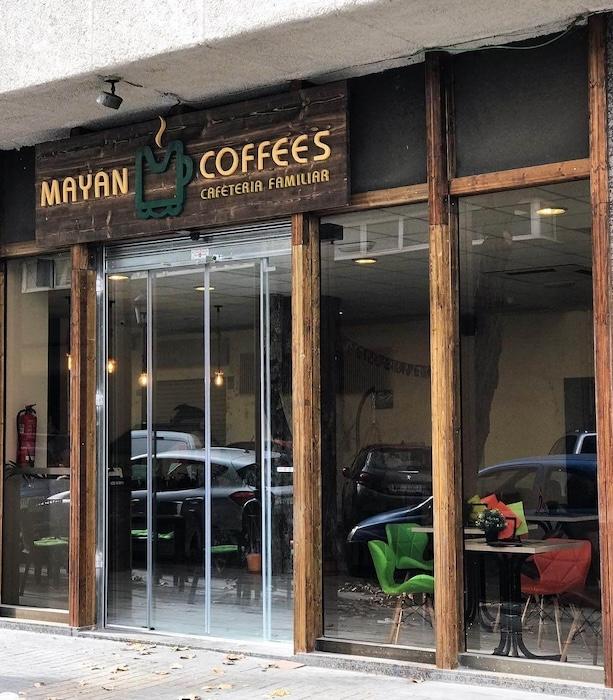 façade de mayan coffees