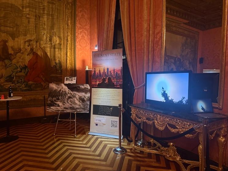 memory lane tv à New York lors du gala de la memory lane fondation