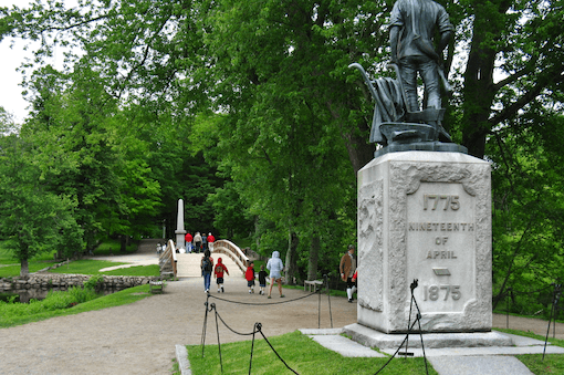 Le Minute Man National Historical Park comprend également The Wayside, une demeure ayant hébergé des écrivains américains. Crédit : Jasperdo. CC BY-NC-ND 2.0.