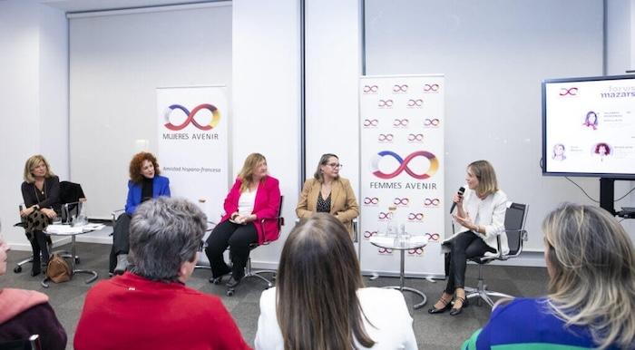 intervenantes de mujeres avenir lors de la table ronde