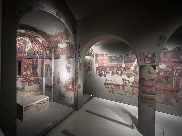 Photo prise des fresques du Musée National de Catalogne