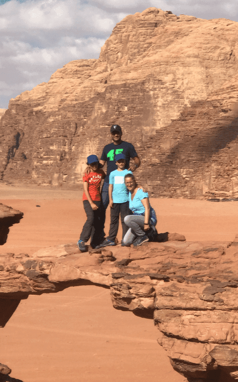 Nancy Bonamy et sa famille en Jordanie