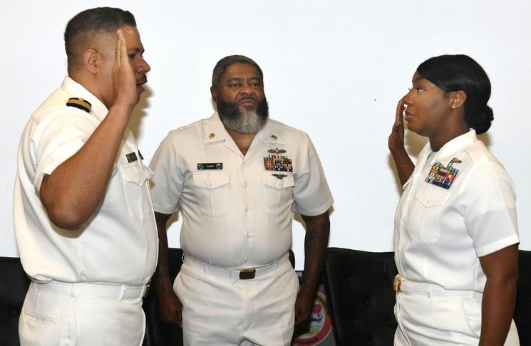 ©navymedicine