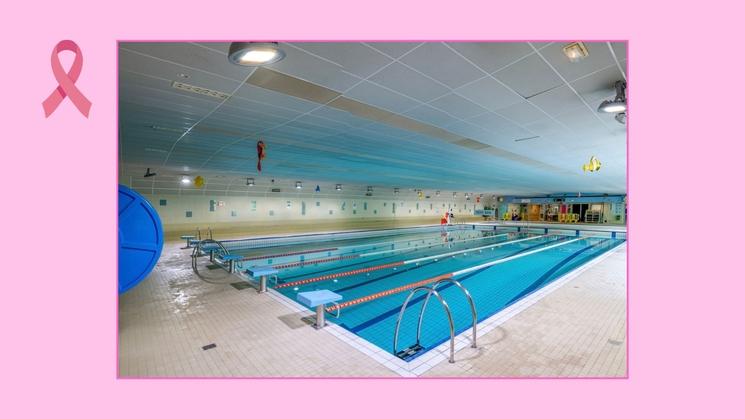 Le bassin de la piscine Jean Taris à Paris