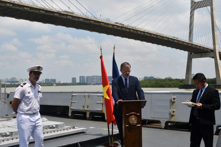 M. Olivier Brochet, Ambassadeur de France au Vietnam, au cours de la cérémonie.
