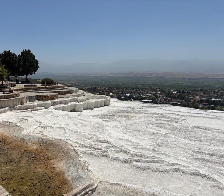Les travertins blancs de Pamukkale, site naturel classé en Turquie