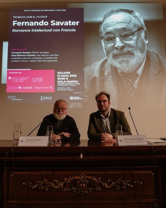 un dialogue captivant entre espagnol entre le philosophe Fernando Savater et le journalistie Paul Pierroux-Taranto