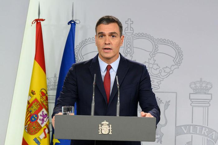 Le président du gouvernement espagnol Pedro Sanchez en train de faire un discours