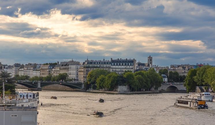 paris