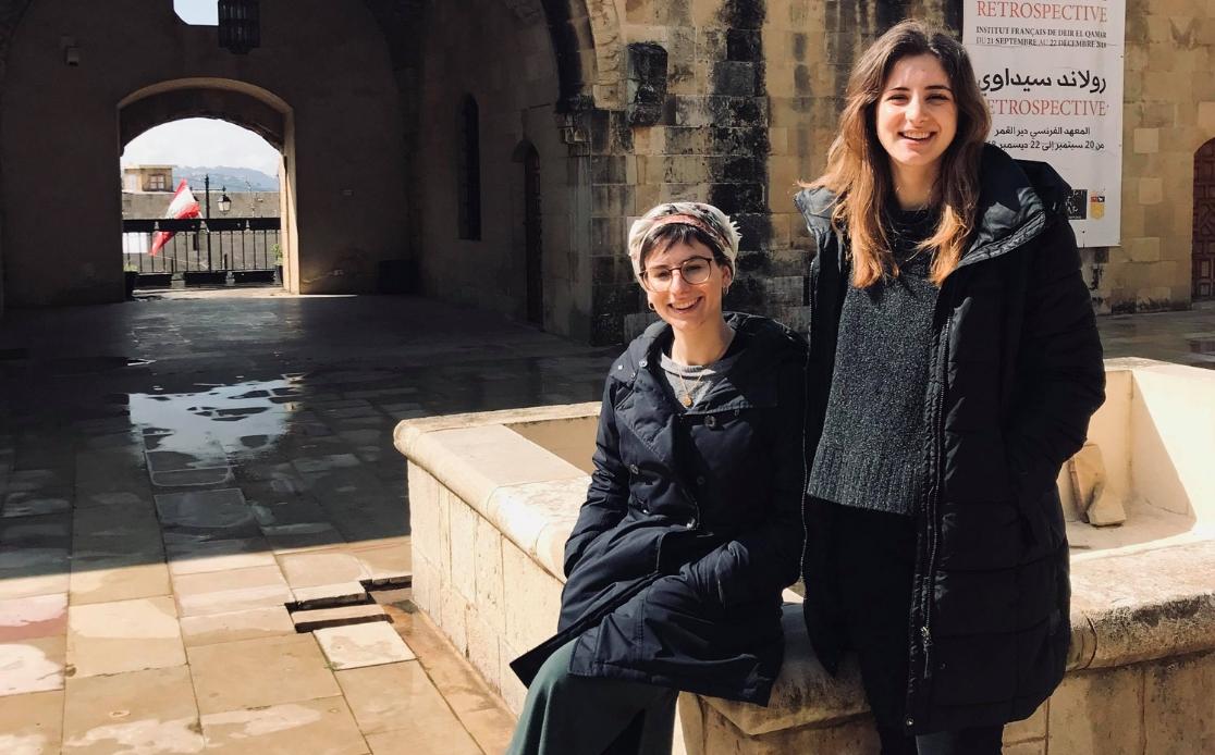 Lison et Margot, enseignantes volontaires dans le Chouf