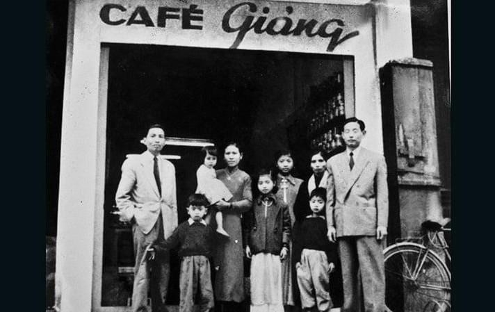 Propriétaire du fameux Ca Phe Giang Hanoi