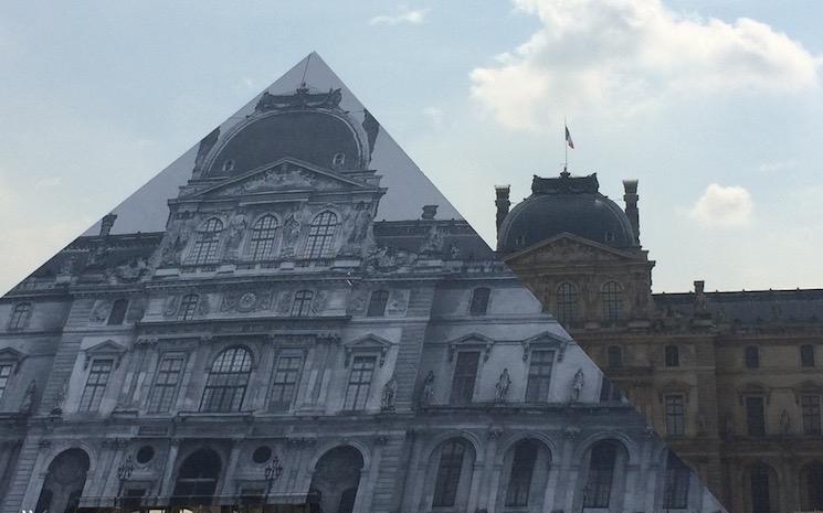 pyramide du louvre artiste jr