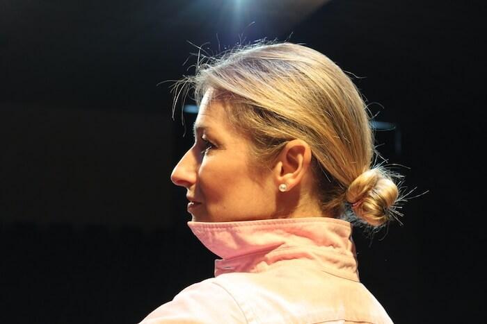 L'actrice Carine Bodart de profil