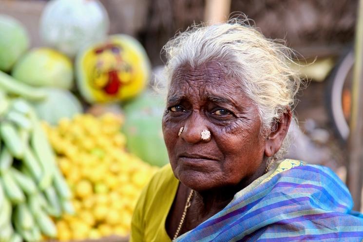 joel vernay india inde vieille dame temps