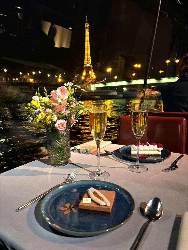 gastro repas bateau croisière paris