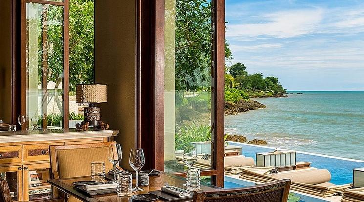 restaurant sundara à jimbaran avec une vue sur la mer