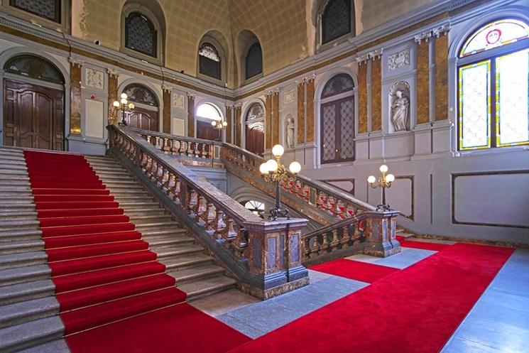 escalier honneur du Palazzo Litta à Milan