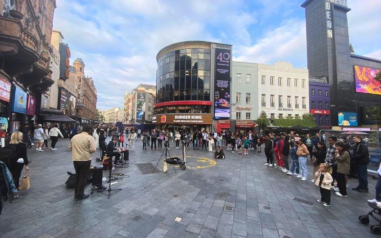 satre music public Picadilly