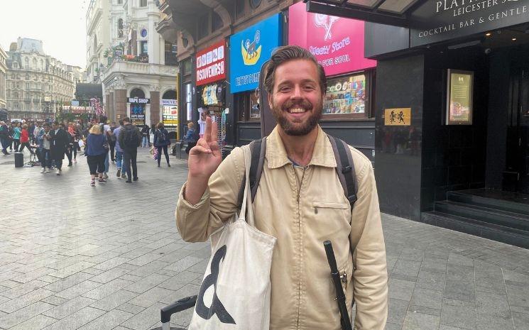 satre music piccadilly