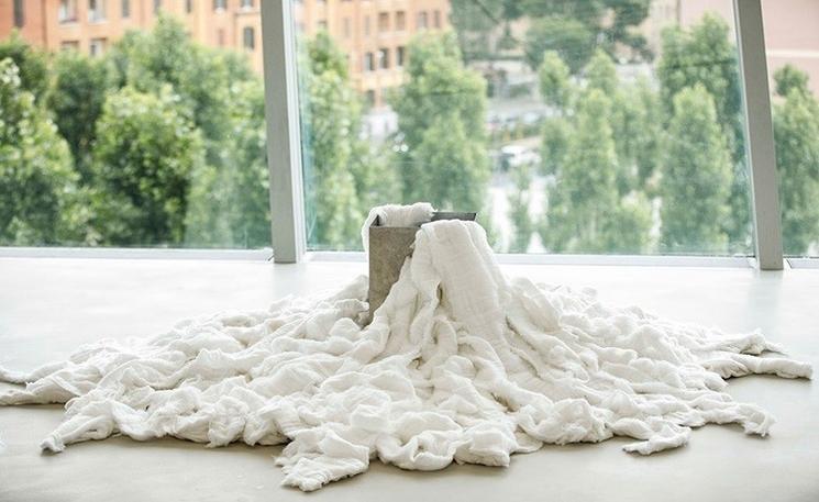 sculpture blanche de giovanni anselmo