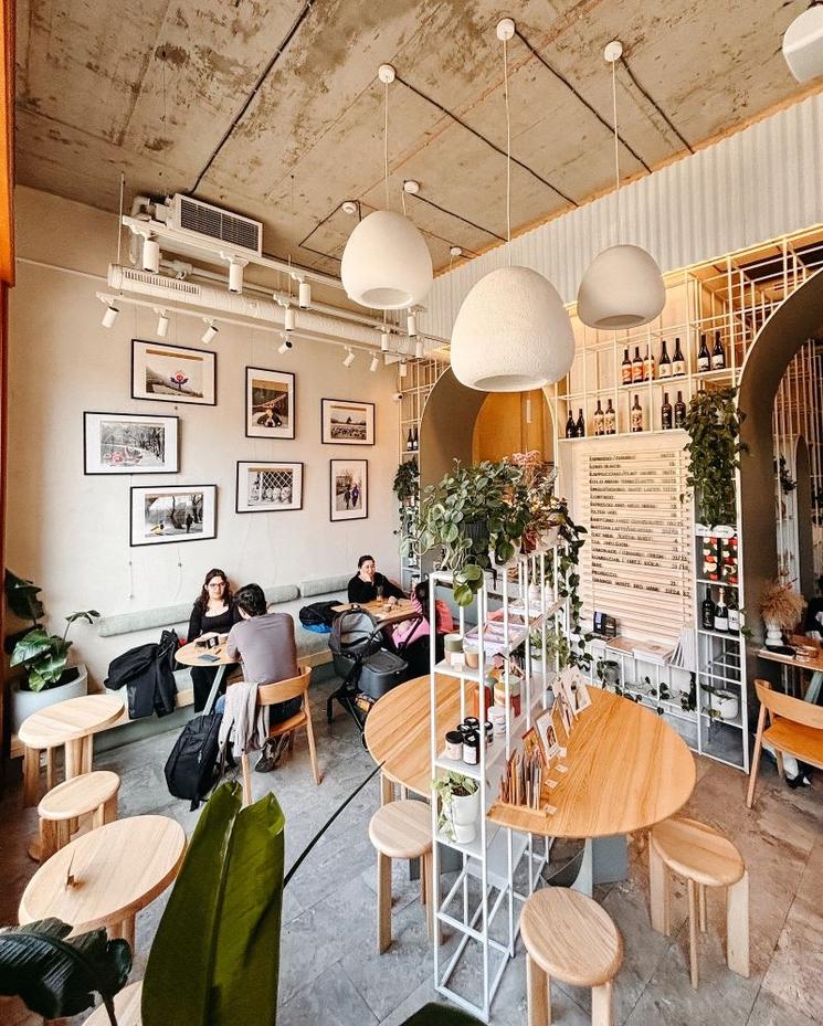 sip coffee and wine bucarest