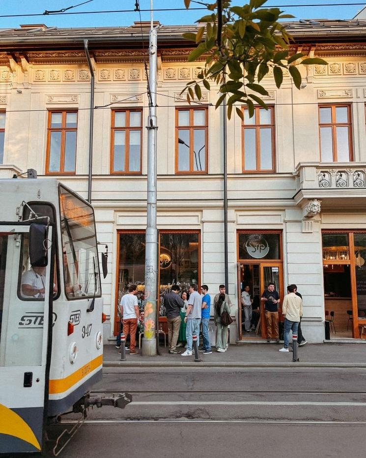 sip coffee and wine bucarest