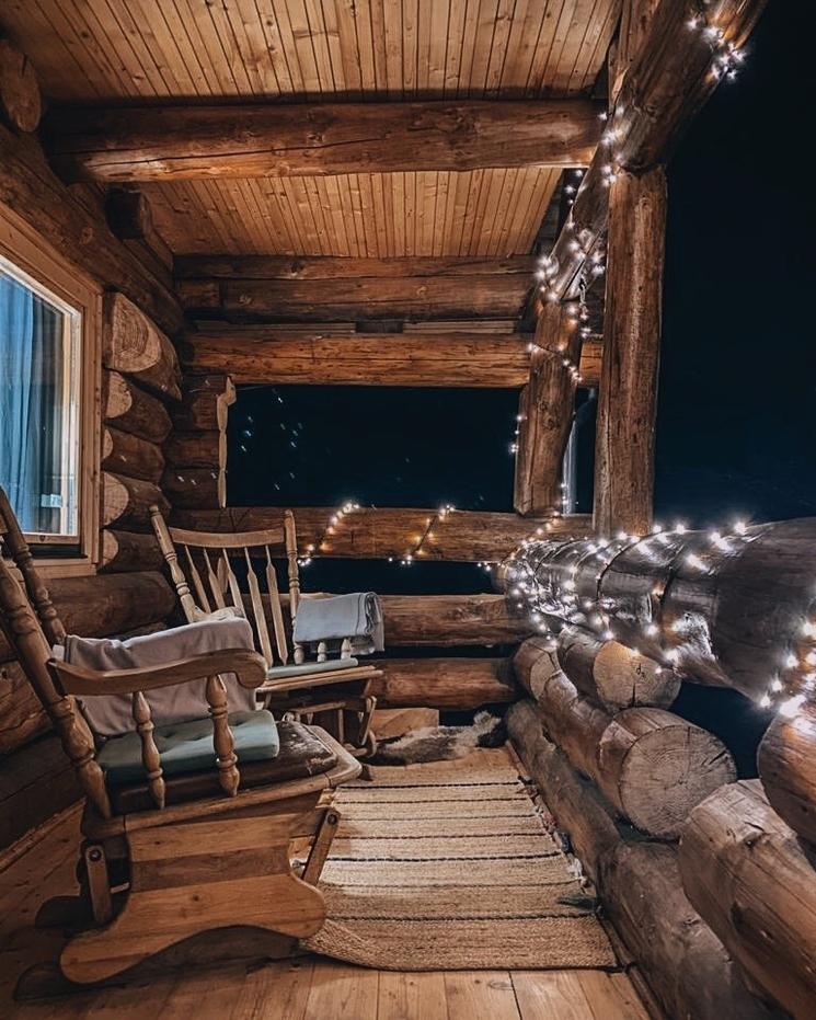 transylvania-log-cabin-cabane-arbres-roumanie