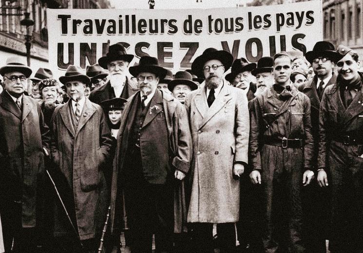 la France célèbre la fête du travail