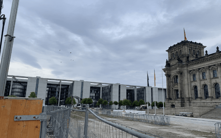 travaux reichstag façade 2025