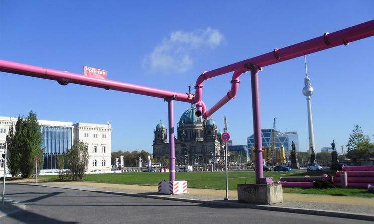 Photo de tuyaux roses et violets Pollems Berlin