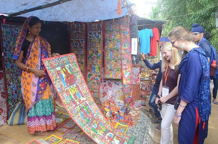 des peintures sur rouleaux au Bengale-Occidental