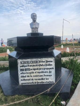 La statue de Victor Schoelcher à Pondichéry