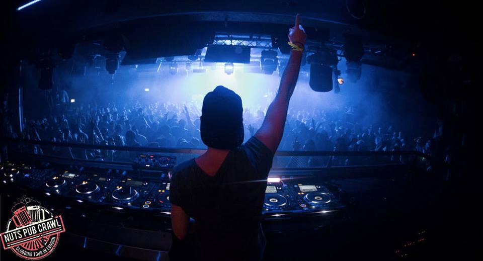 expat, expatrié, francophone, french, français, R-U, UK, Angleterre, Great, Britain, journal, News, information, actualité, communauté, magazine, Londres, Zoo Bar, Piccadily Institue, Nuts Pub Crawl, soirée londonienne, party, fun, Ruby Blue, club, bar, tournée des bars, rencontre, soirée londres,