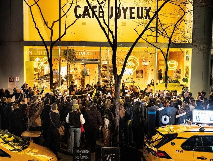 Le Caf Joyeux Une Aventure Solidaire Pleines Voiles Aux Ar mes D le-caf-joyeux-une-aventure-solidaire-pleines-voiles-aux-ar-mes-d
