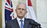 Le Premier ministre australien Malcolm Turnbull a appelé mardi ses troupes à l'unité, après avoir sauvé son poste de justesse lors de la plus grave crise politique de son mandat.