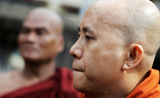 Le moine nationaliste U Wirathu s’exprime sur la Constitution en Birmanie
