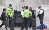 police Londres fouilles contrôles d'identité 