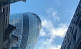 Gherkin building Londres tour instagram cornichon