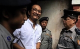 Le cinéaste Min Htin Ko Ko Gyi à sa sortie de prison, le 21 février 2020