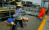 La junte chasse les vendeurs ambulants des rues de Bangkok