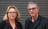 Mathilde Mottier et François Vila, organisateurs du festival de théâtre en français, "oui!"