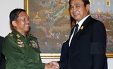 Min Aung Hlaing et Prayut Chan-O-Cha 