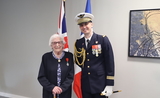  Betty Webb, britannique décorée par la Légion d’Honneur