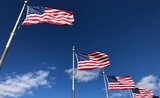 des drapeaux américains