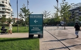 pancarte d'un centre vaccinal à milan