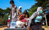 Villageois-birmans-refugies-Thailande