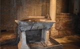 Intérieur de la maison romaine du Musée barracco à Rome