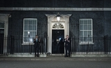 Boris Johnson et Rishi Sunak applaudissent pour soutenir le personnel du NHS durant la pandémie